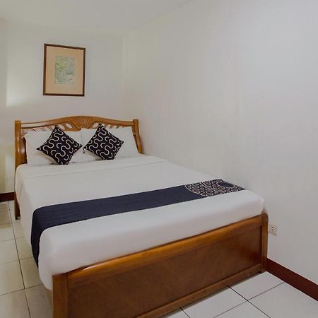 Newgrange Condotel Quezon City Exterior photo