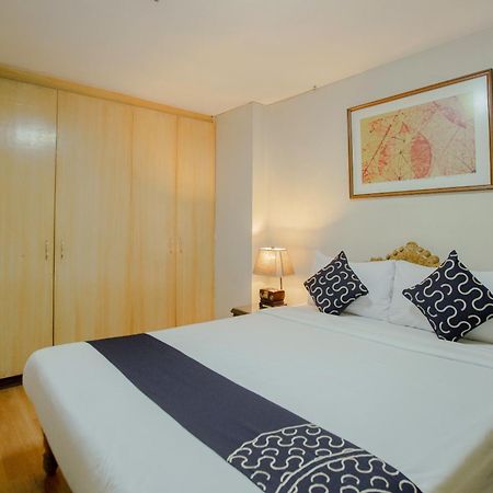 Newgrange Condotel Quezon City Exterior photo