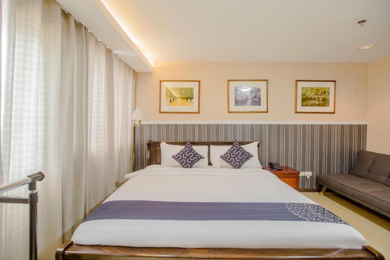 Newgrange Condotel Quezon City Exterior photo