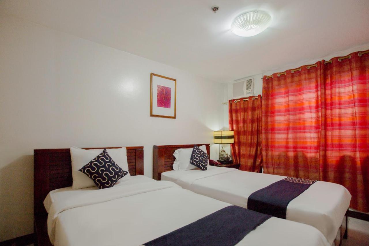 Newgrange Condotel Quezon City Exterior photo