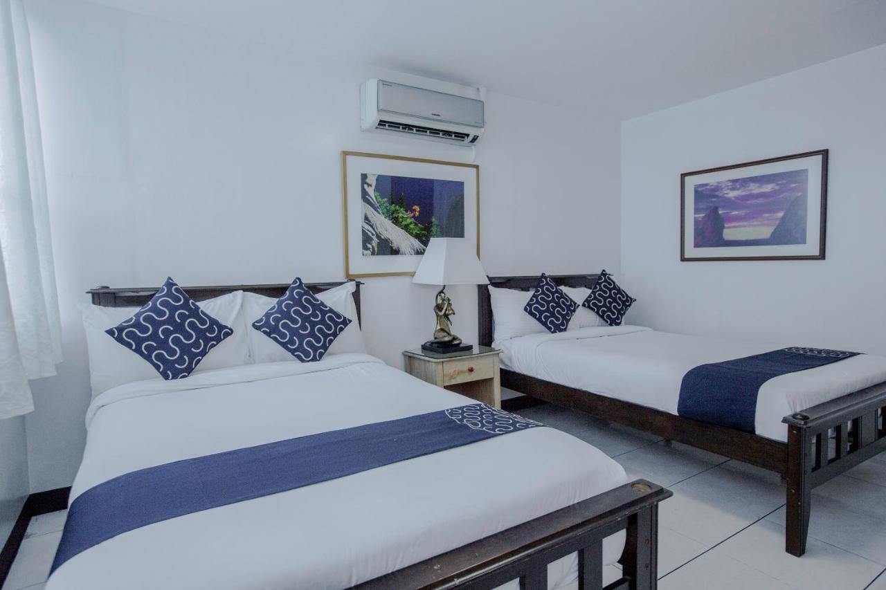 Newgrange Condotel Quezon City Exterior photo